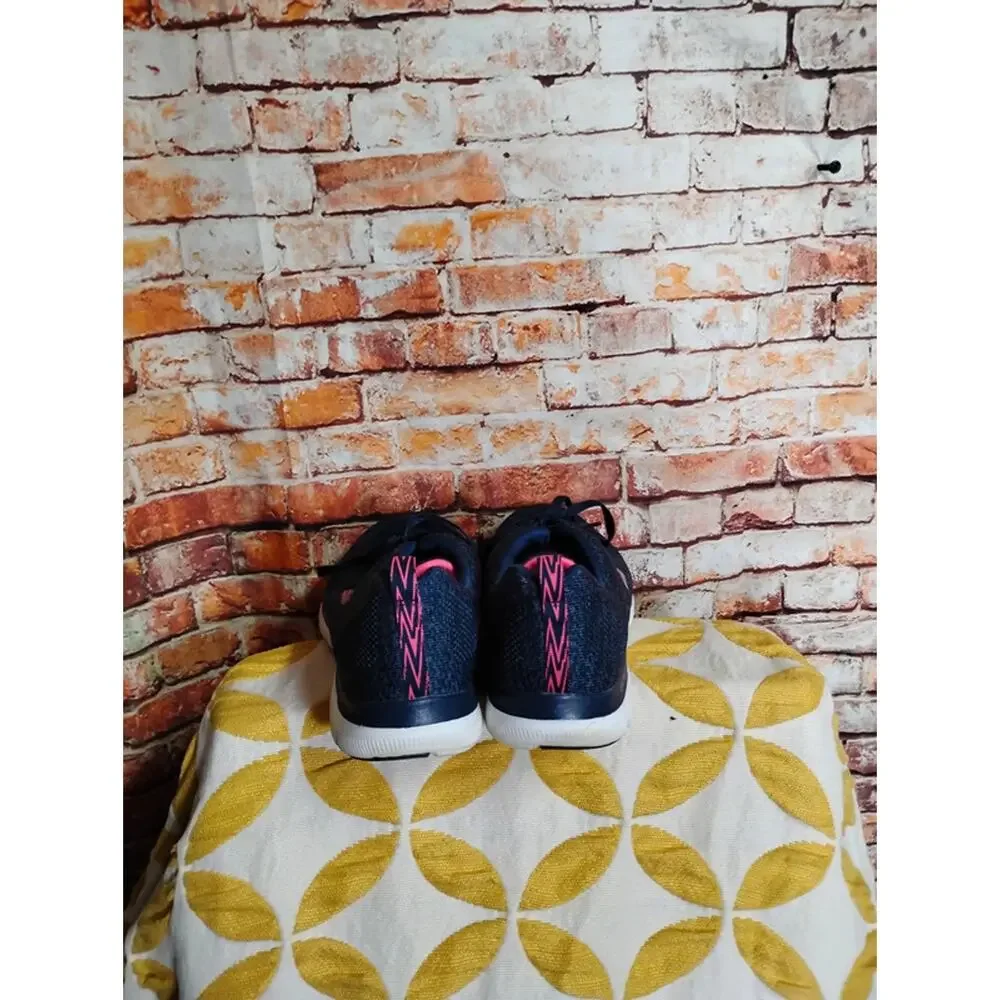 Skechers Navy & Pink Knit Sneakers